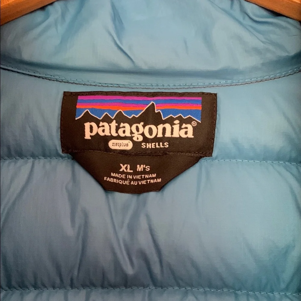 Patagonia Dark Brown Vest with Blue Lining